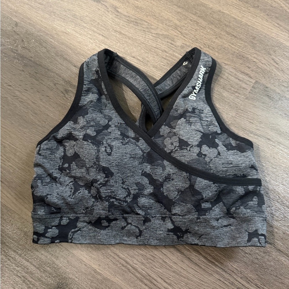 Gymshark Adapt Black Camo Sports Bra